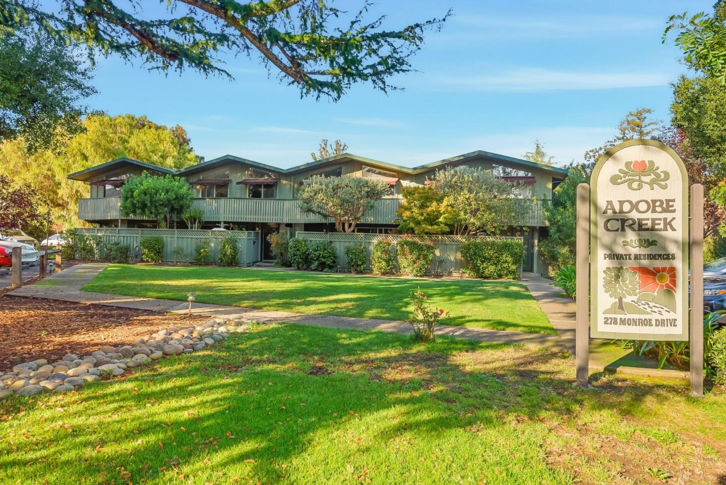 278 Monroe Drive 8