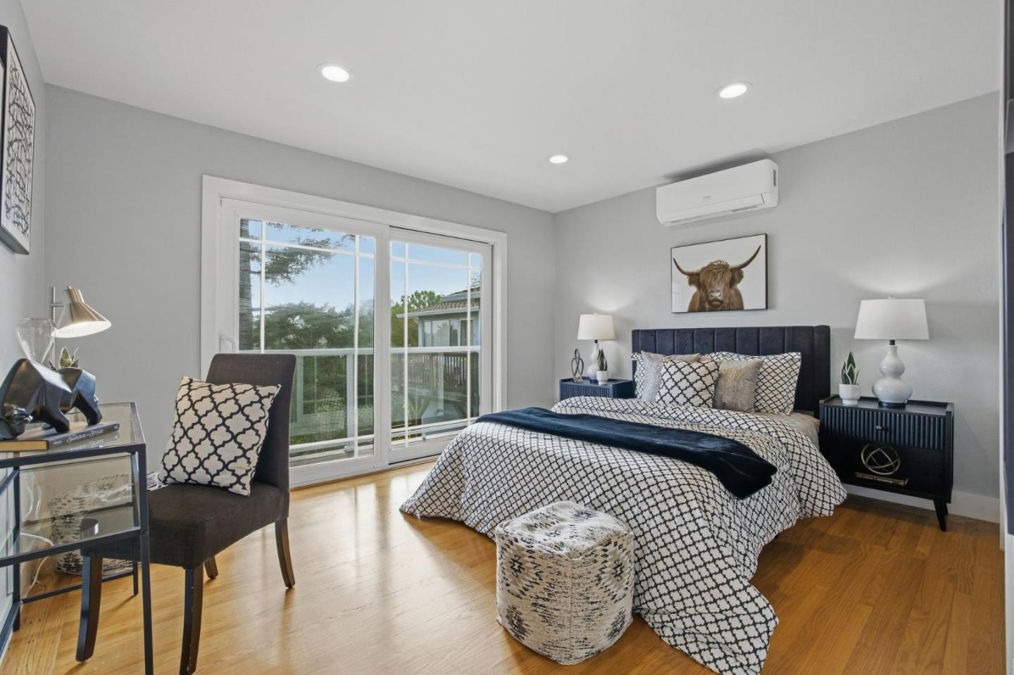 2109 Cipriani Boulevard