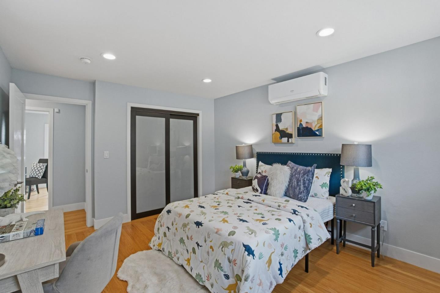 2109 Cipriani Boulevard