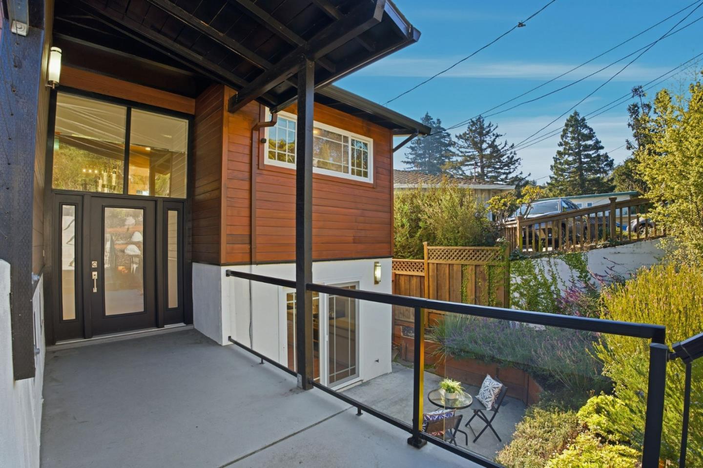 2109 Cipriani Boulevard