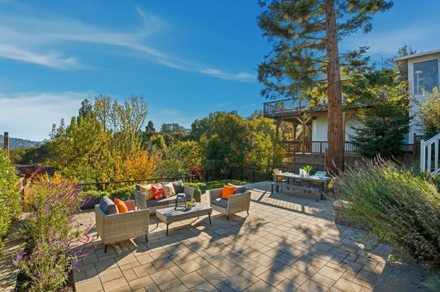 2109 Cipriani Boulevard