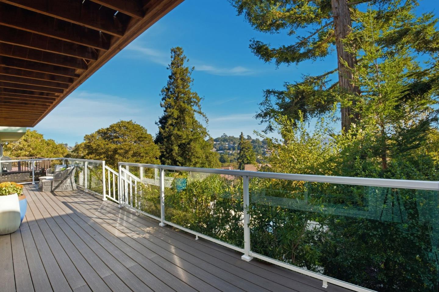 2109 Cipriani Boulevard