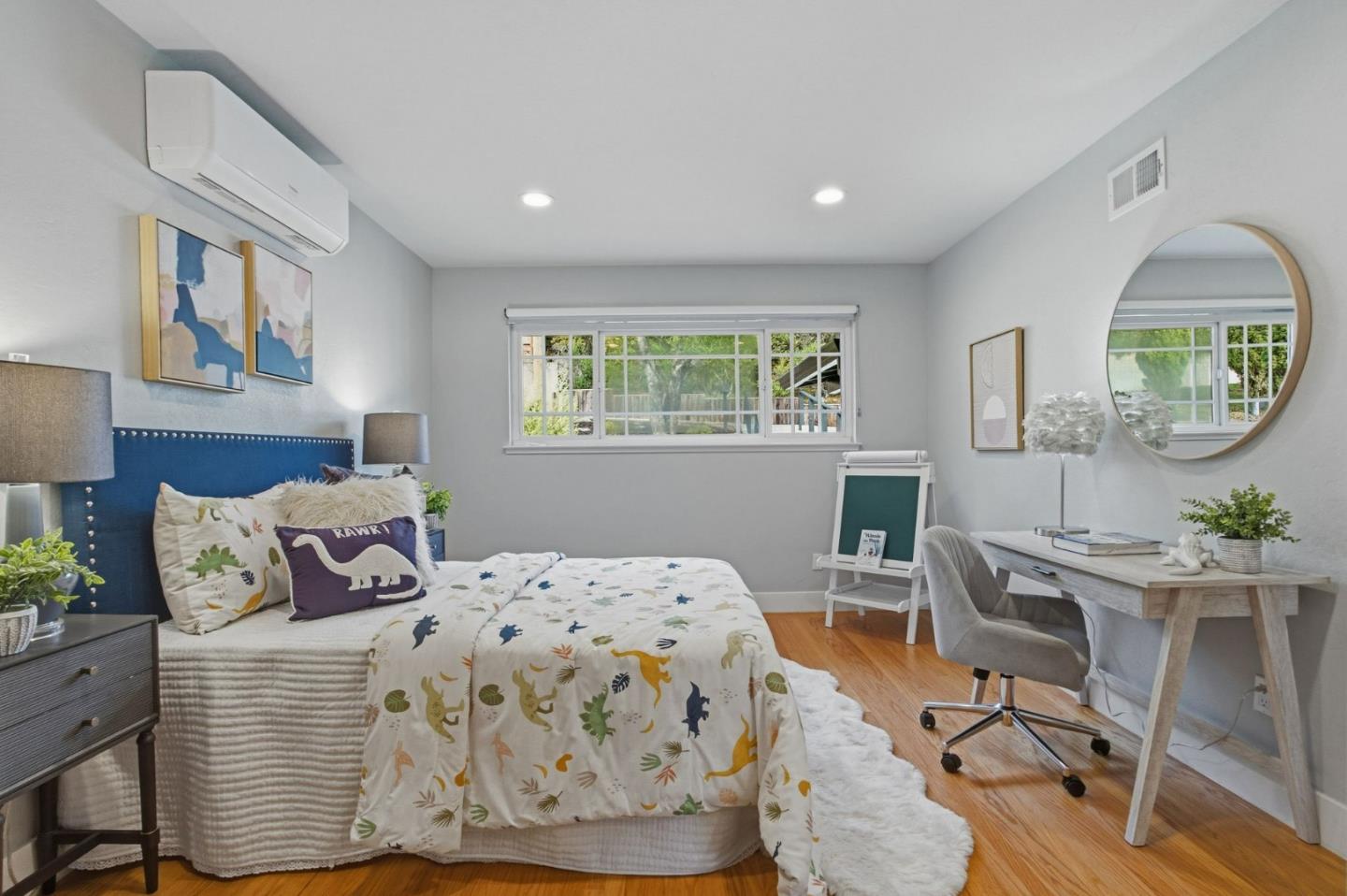 2109 Cipriani Boulevard