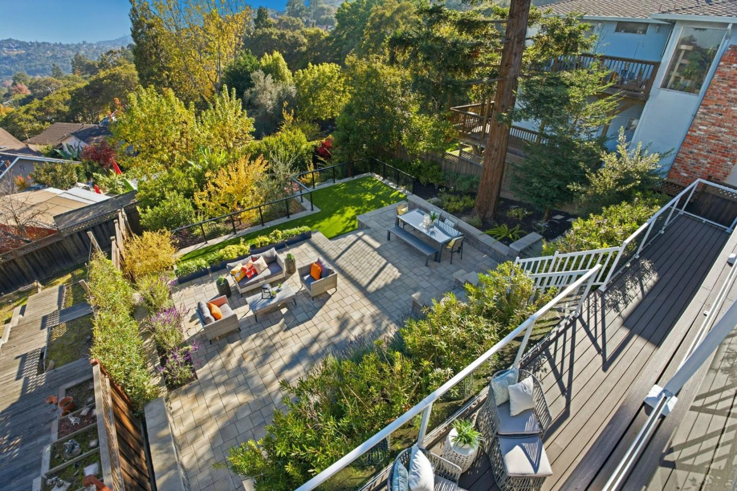 2109 Cipriani Boulevard