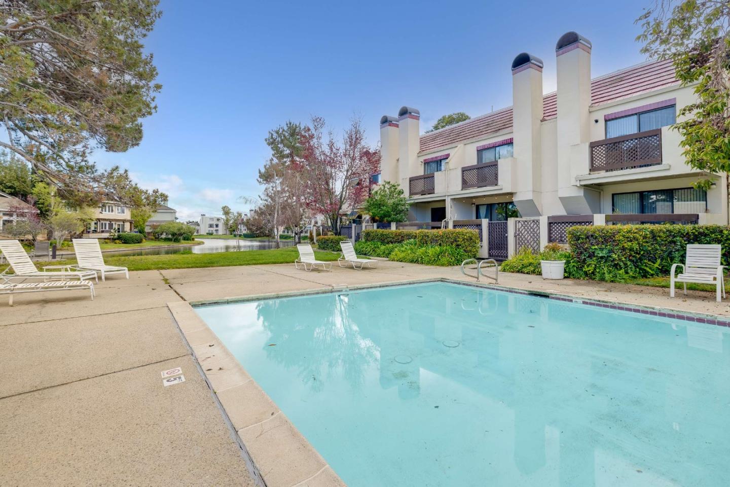 114 Shorebird Circle