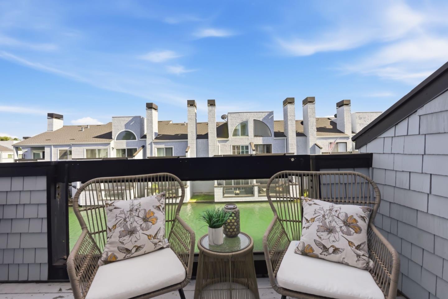 72 Cape Hatteras Court