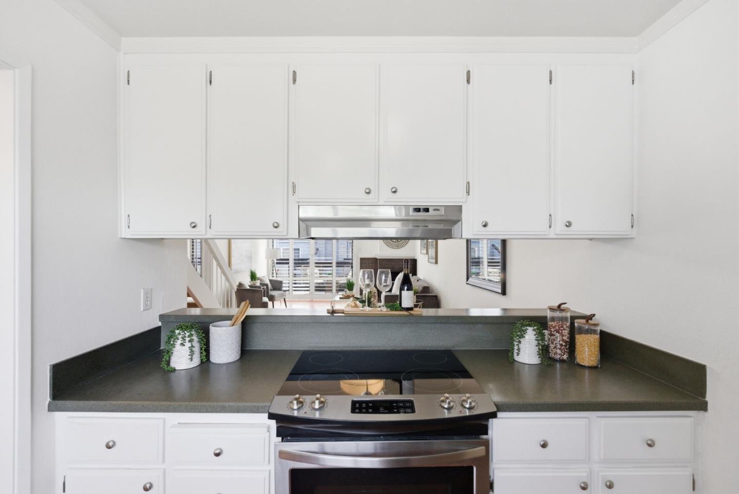 72 Cape Hatteras Court