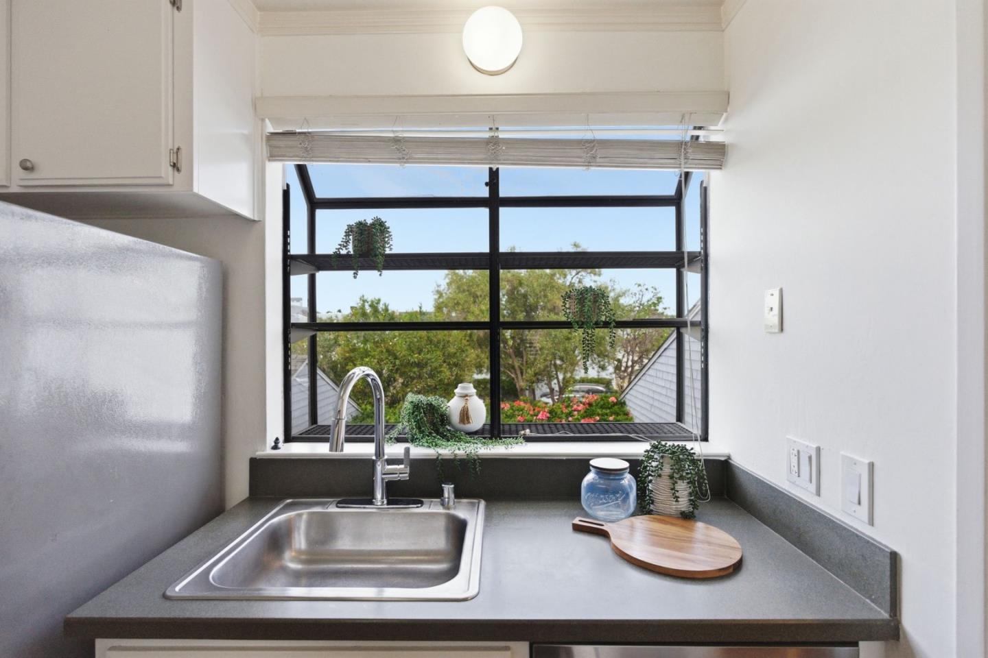 72 Cape Hatteras Court