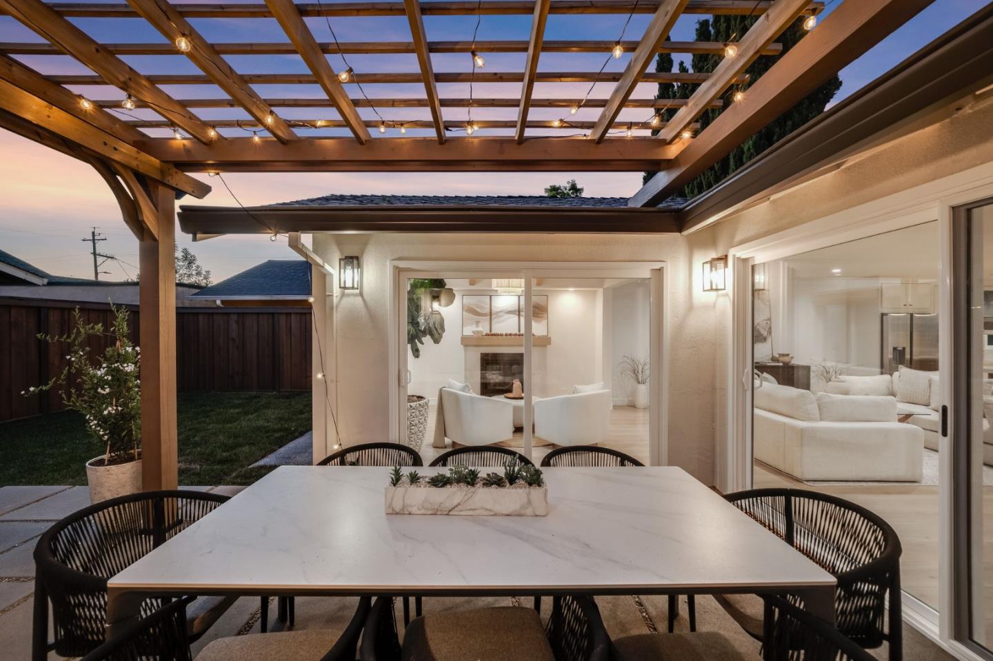 1218 Sanchez WAY