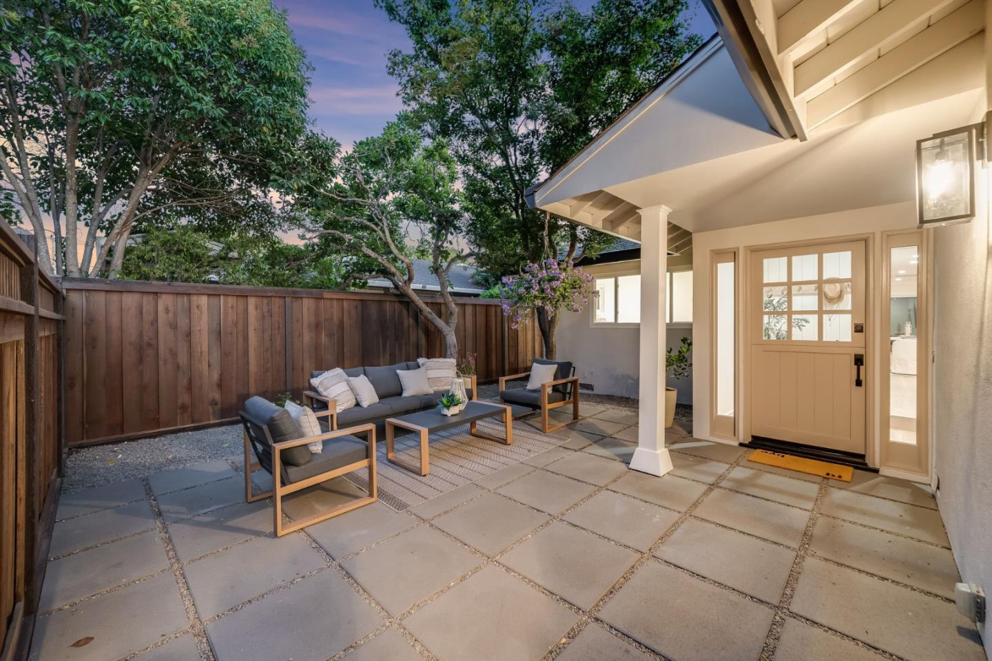 1218 Sanchez WAY