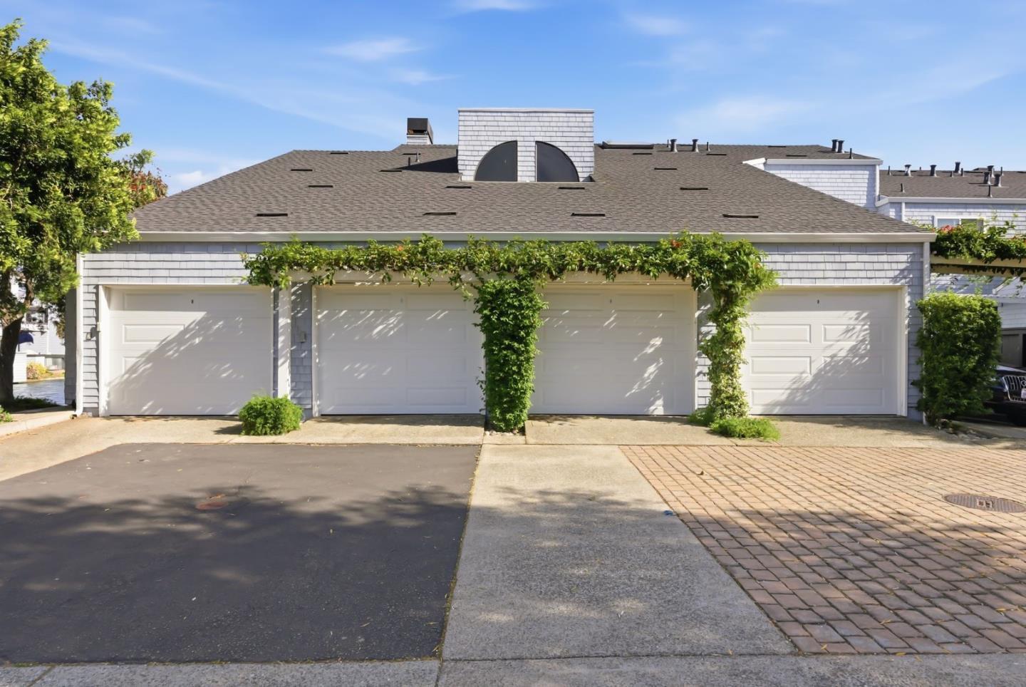 72 Cape Hatteras CT