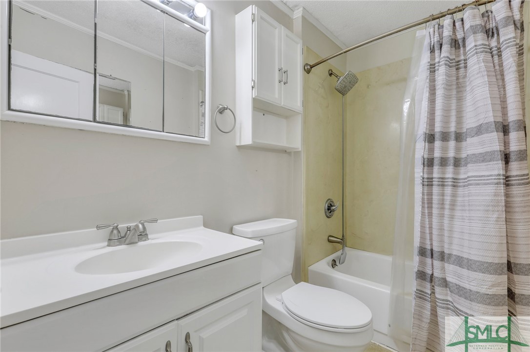 2 Pinehurst Place