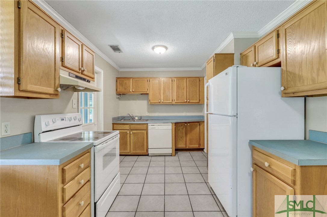 2 Pinehurst Place