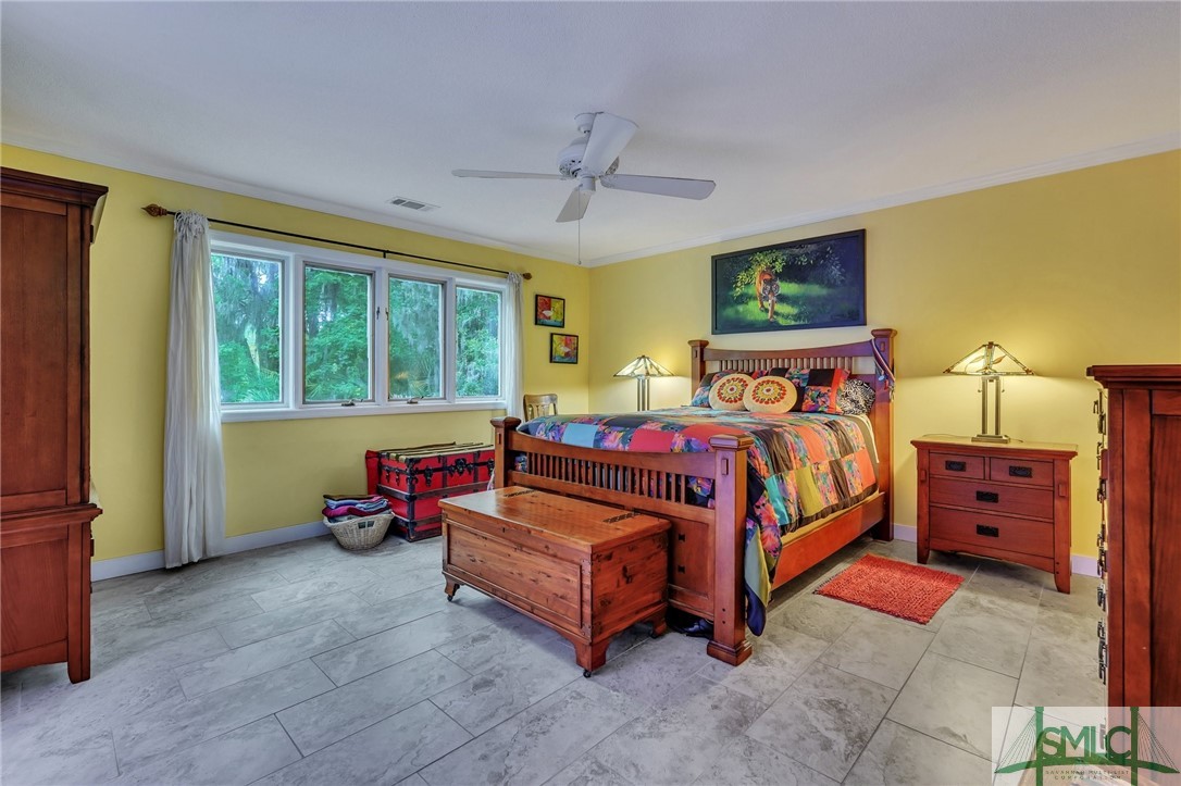 5 Keelson Lane