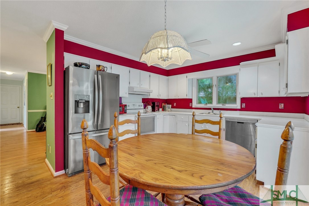 5 Keelson Lane