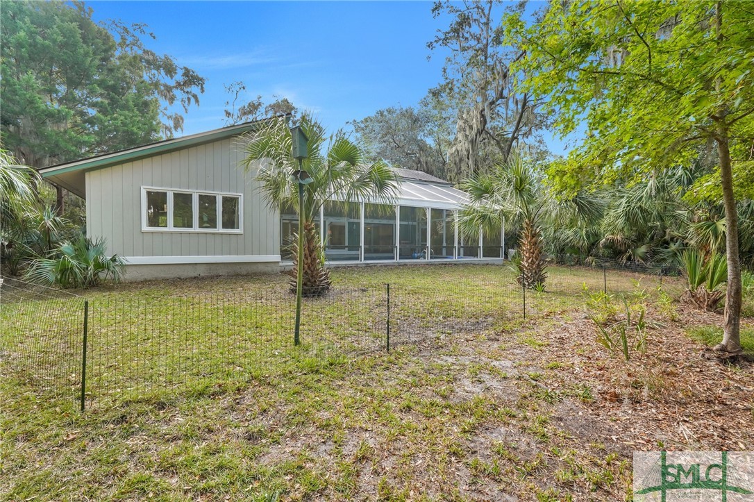 5 Keelson Lane