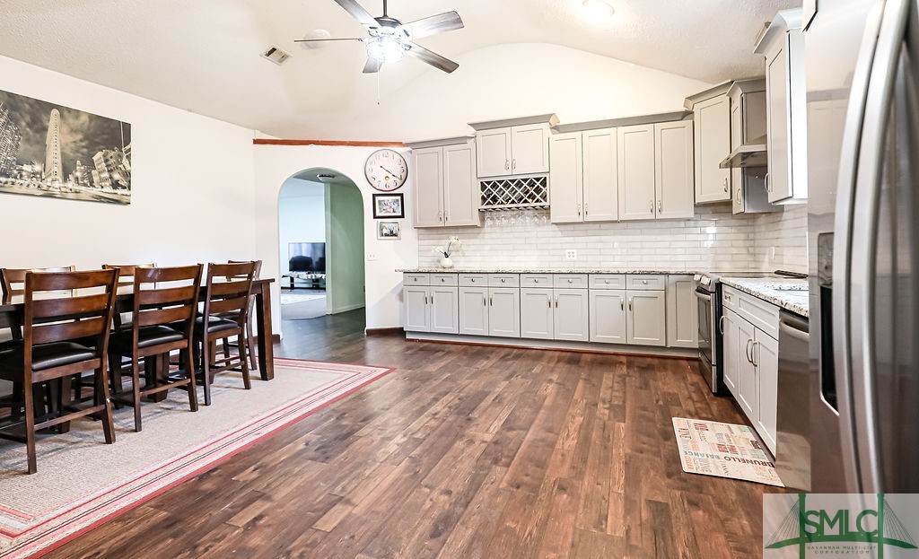 276 Quacco Trail