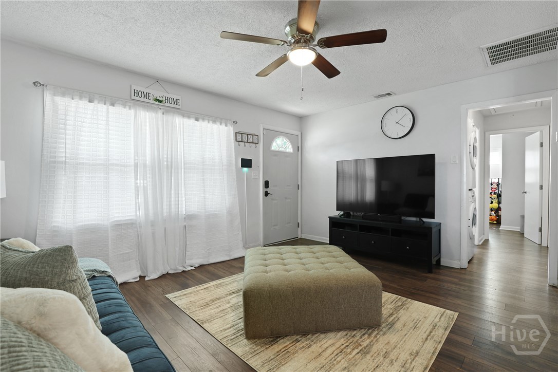1504 Audubon Drive