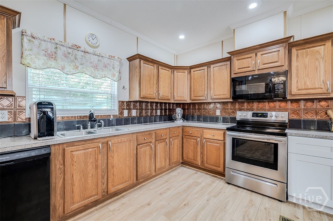 603 Zitterouer Drive