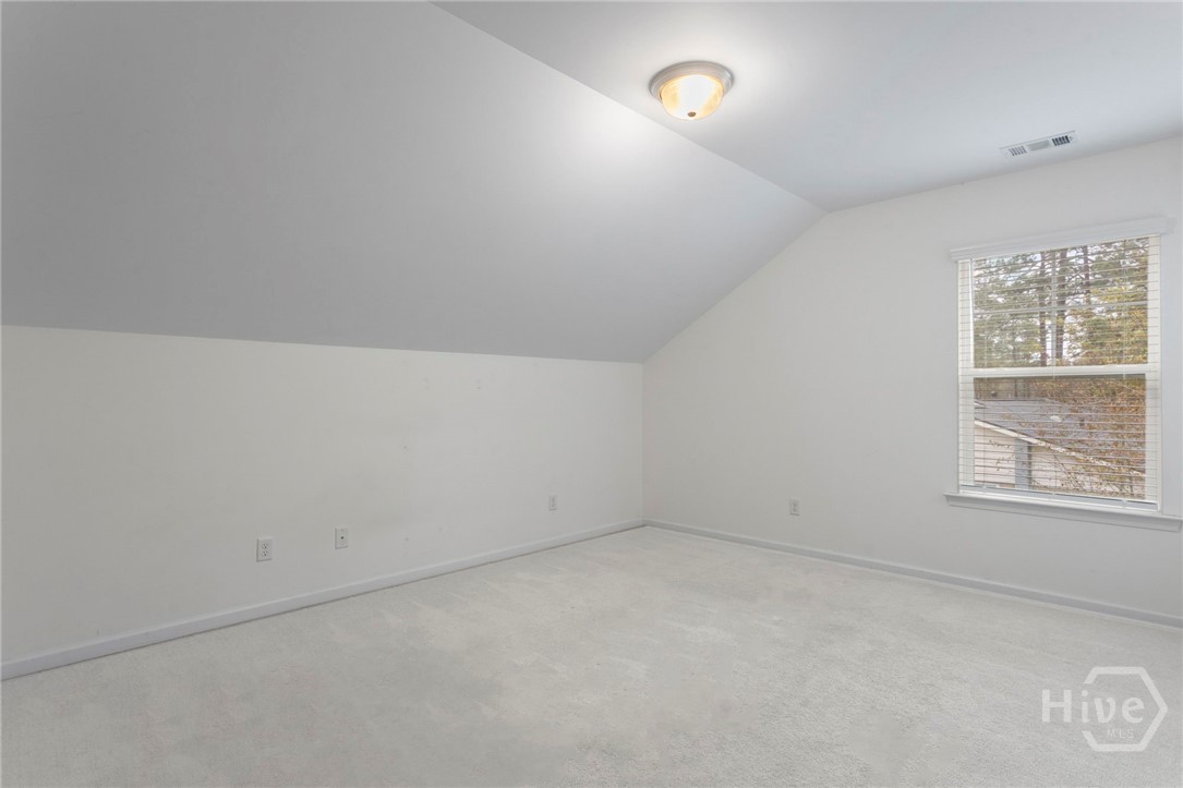 109 E Long Street