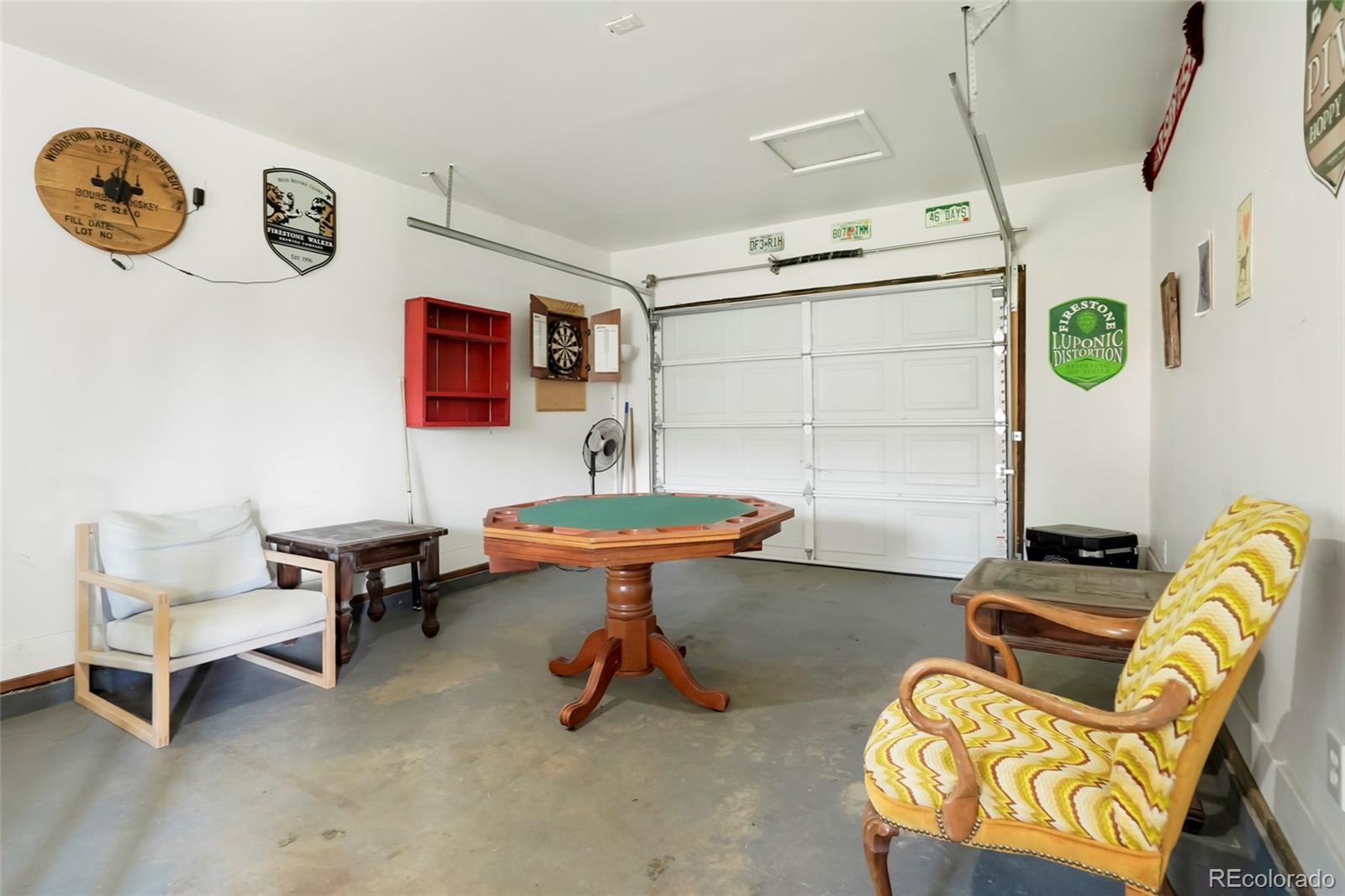 2115 W Elk Place
