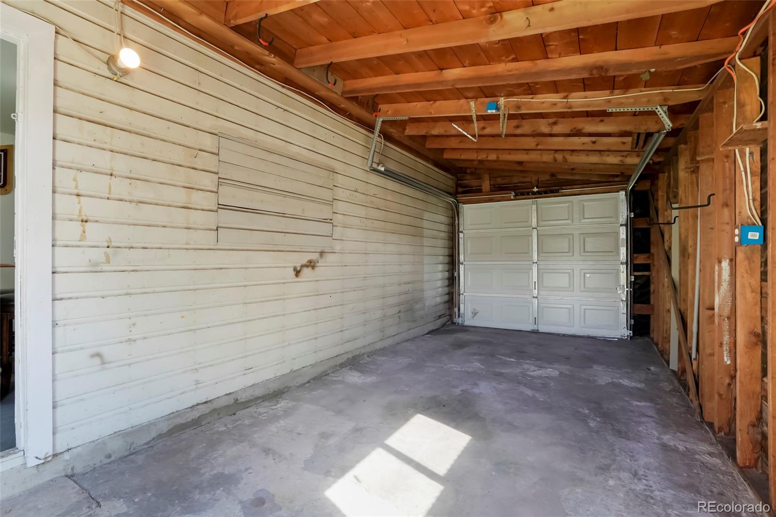 2115 W Elk Place