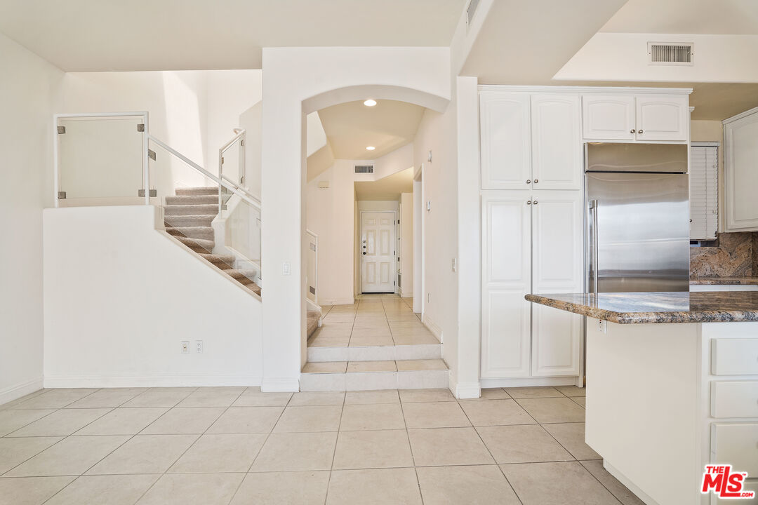 6444 Lunita Rd