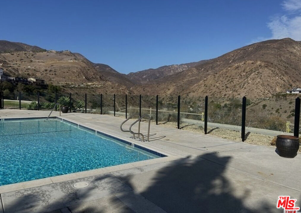 6200 Tapia Dr Unit: D