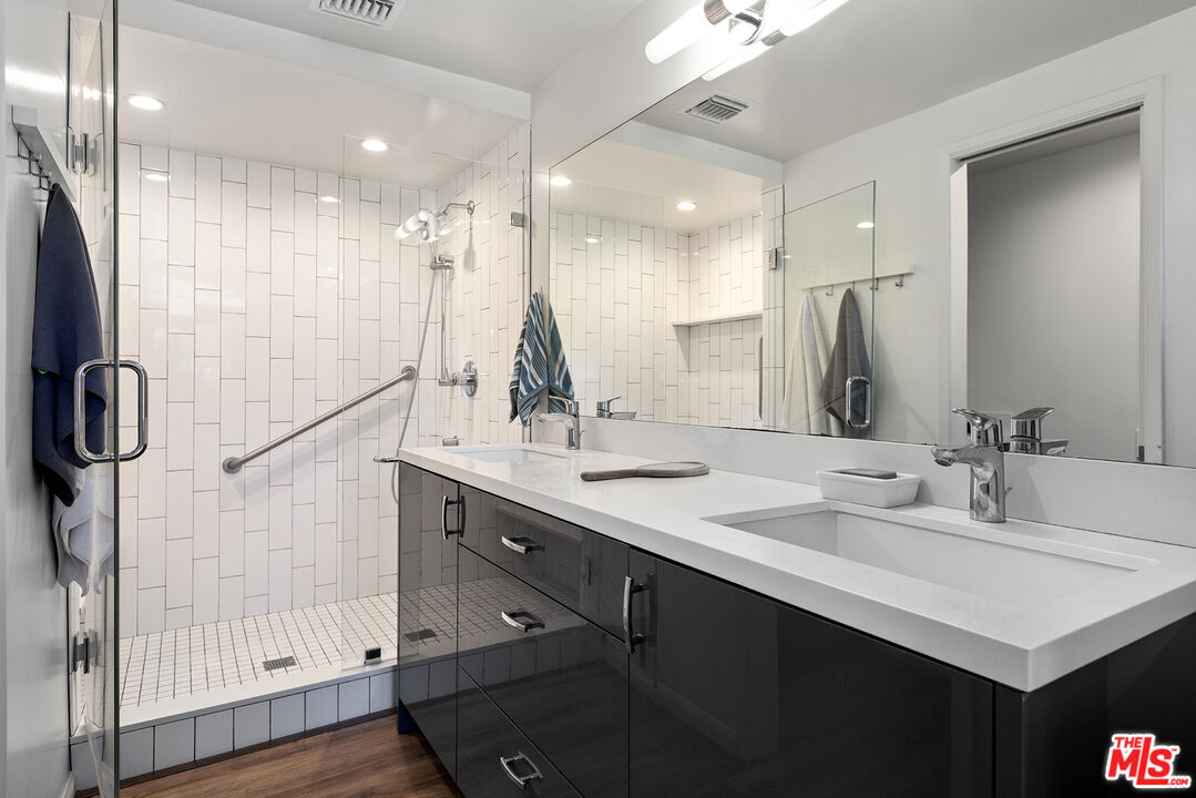 6200 Tapia Dr Unit: D