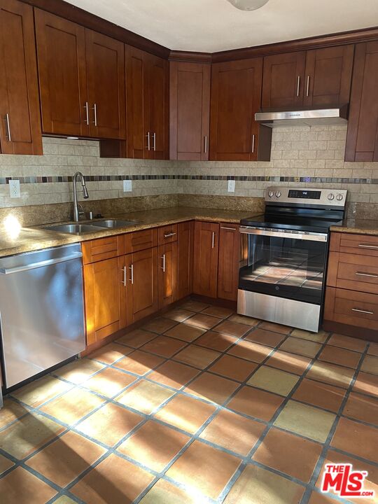 28296 Rey De Copas Ln