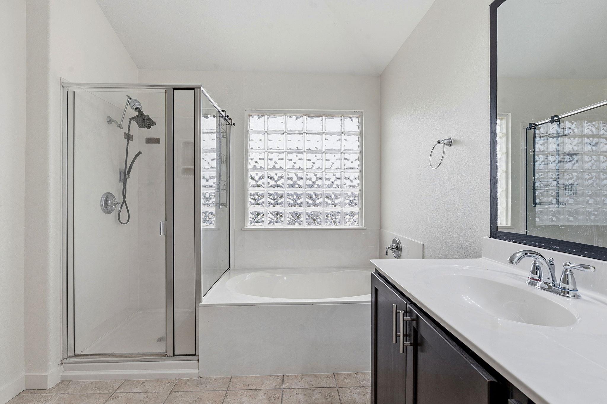 1715 Colorado Bend DR