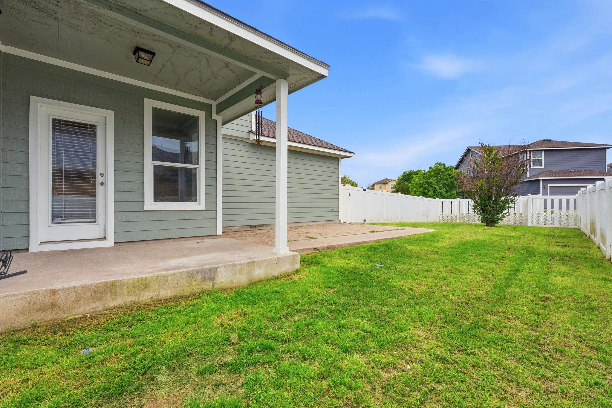 1715 Colorado Bend DR