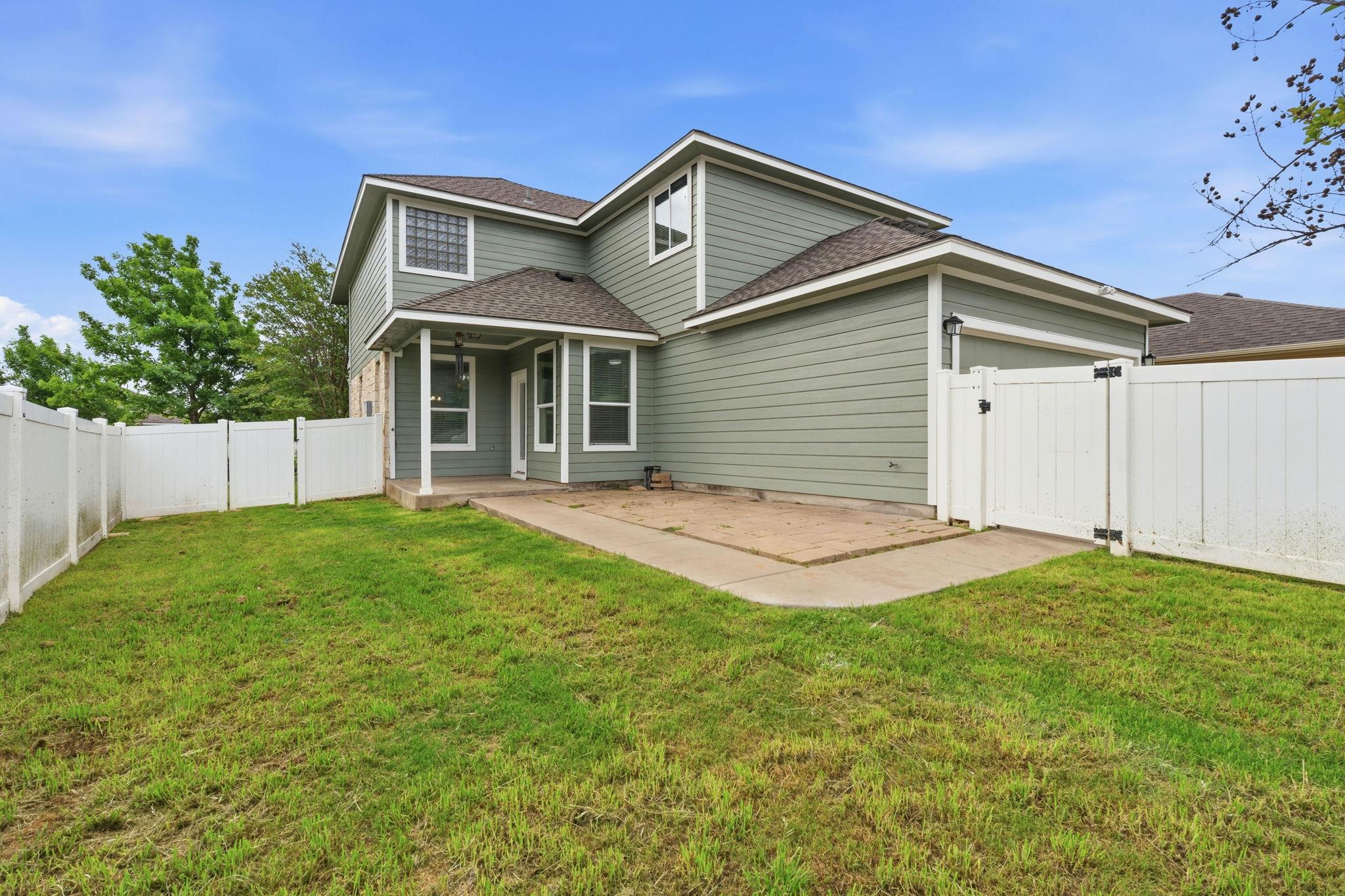 1715 Colorado Bend DR