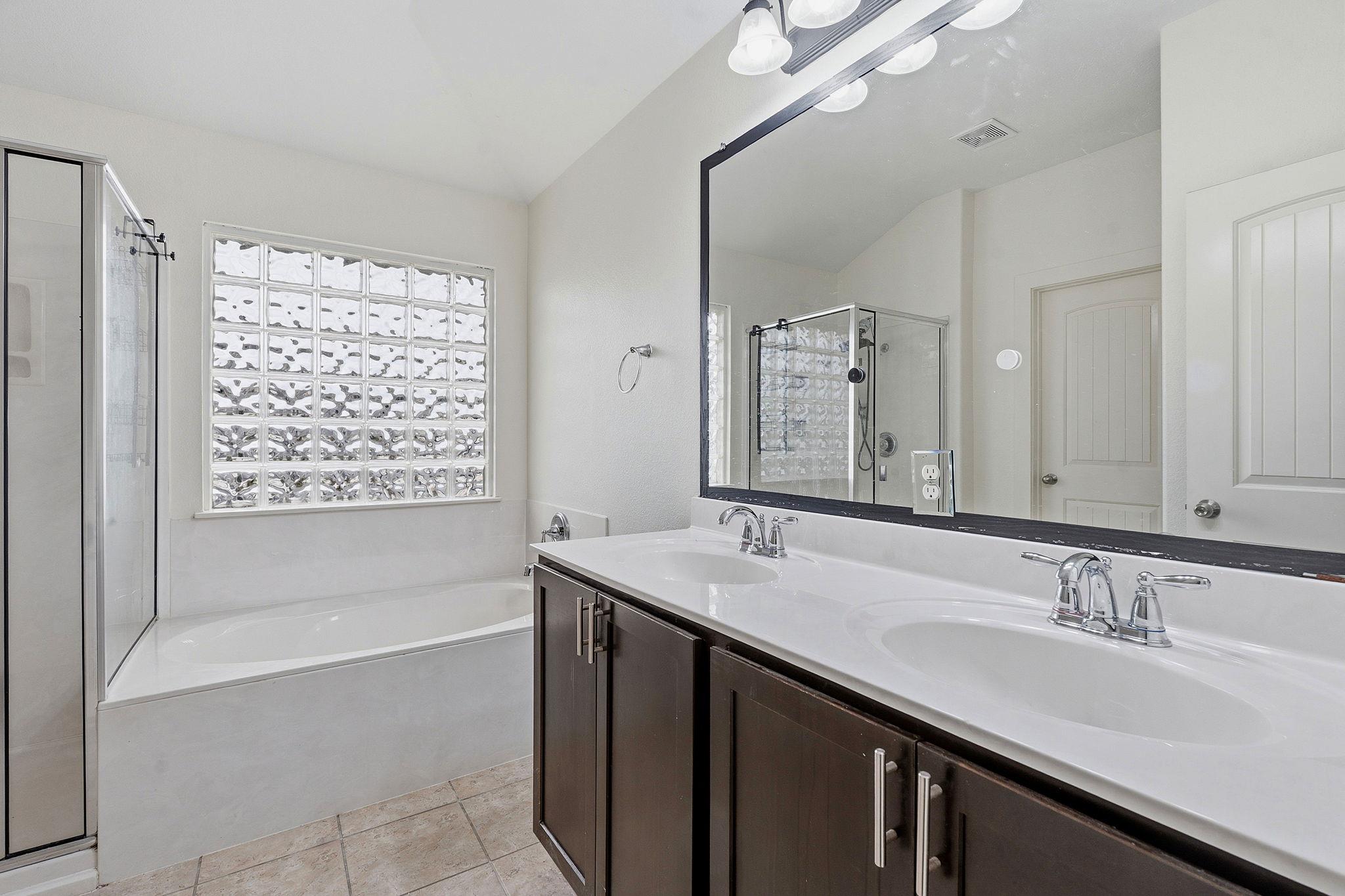 1715 Colorado Bend DR