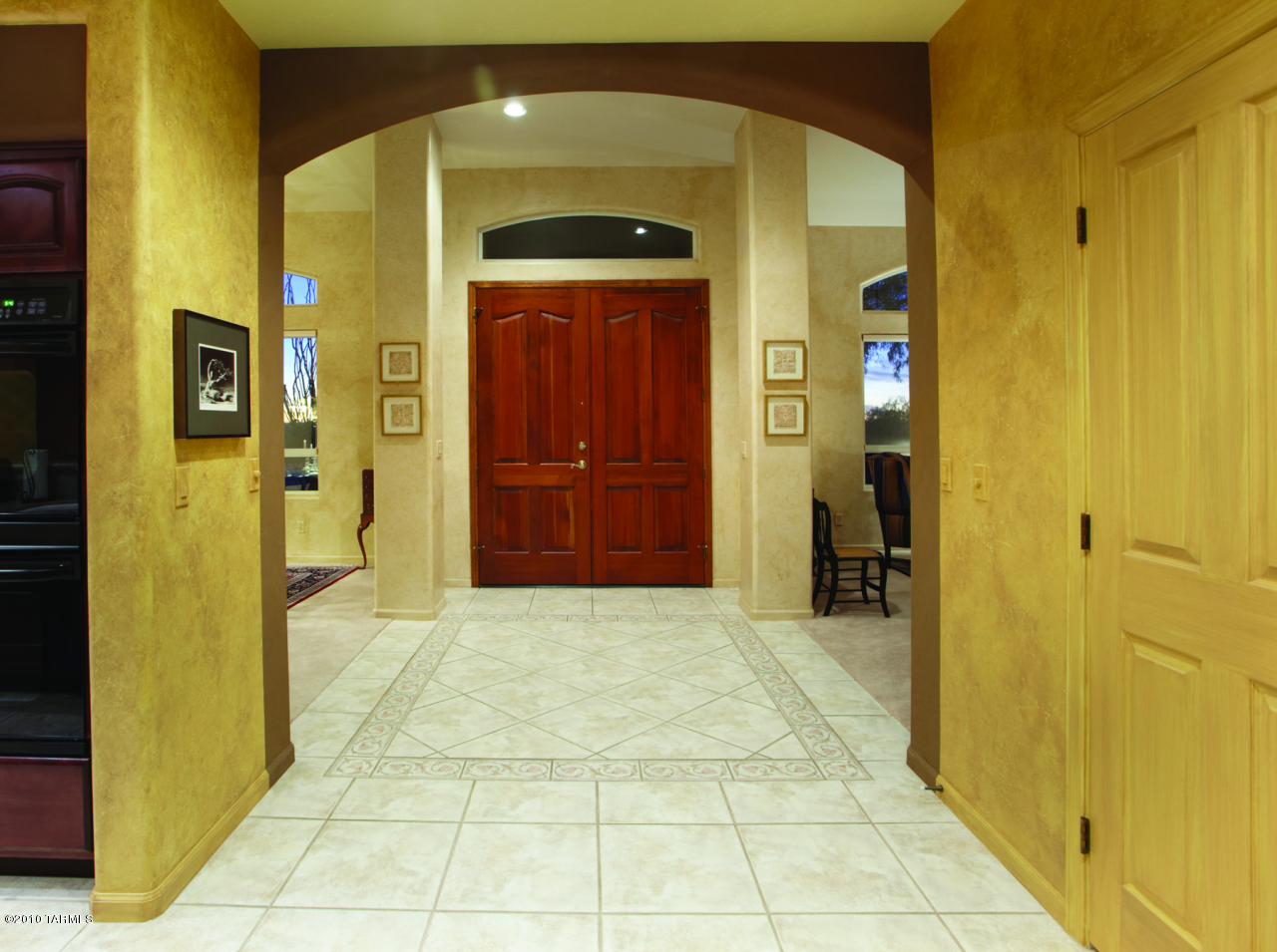 3660 N Avenida De La Colina