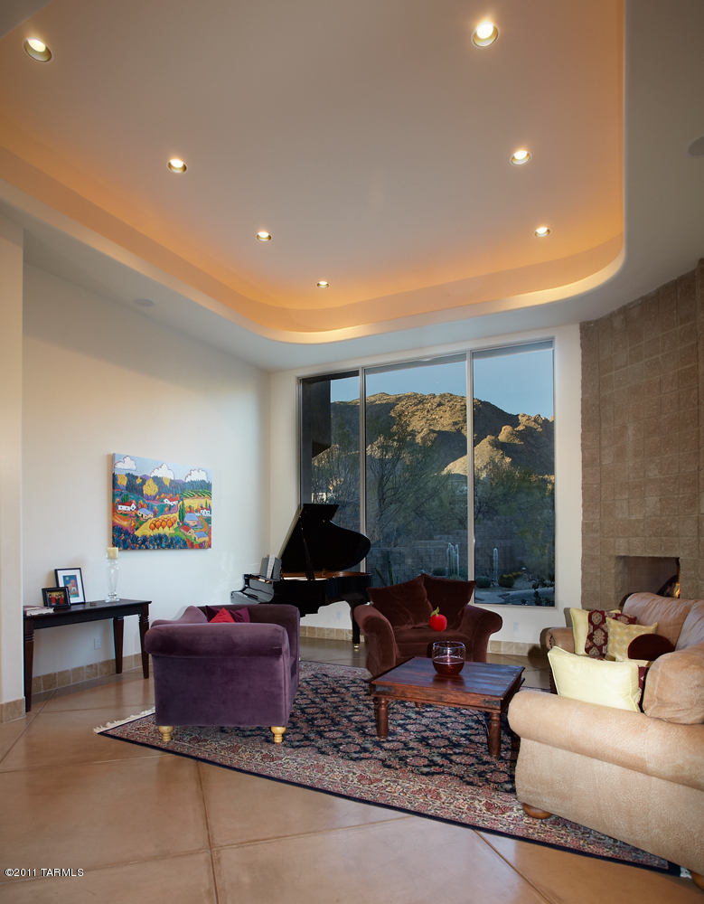 6641 N Paseo Tamayo