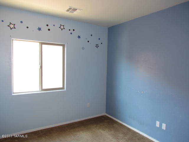 34500 S Spirit Lane