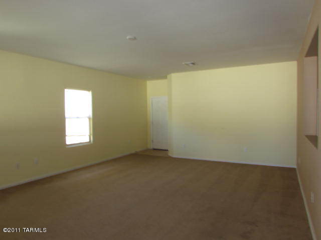 34500 S Spirit Lane