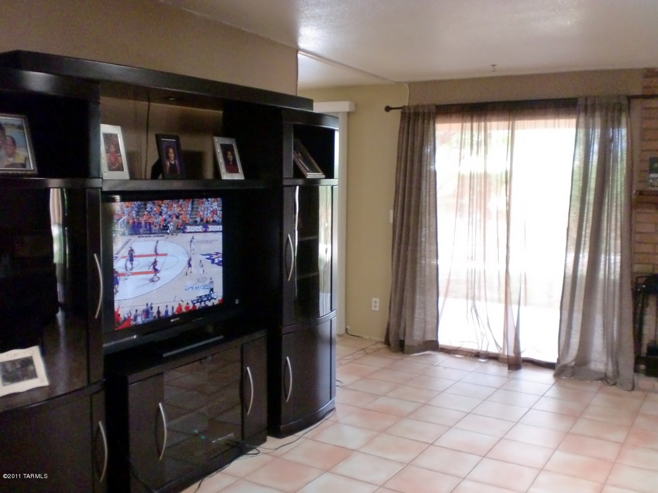 1132 N Avenida Marlene
