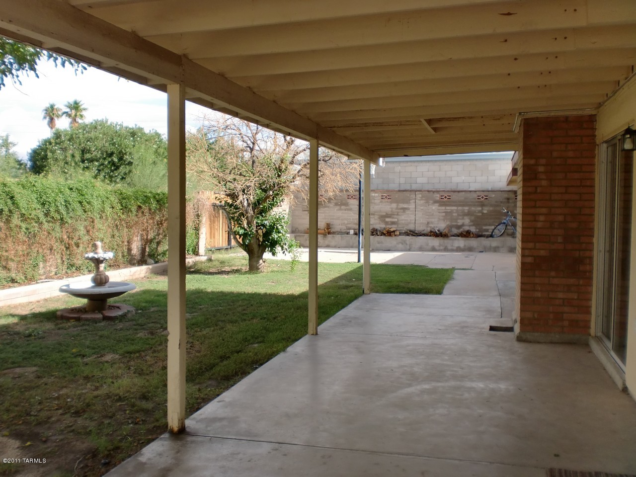 1132 N Avenida Marlene