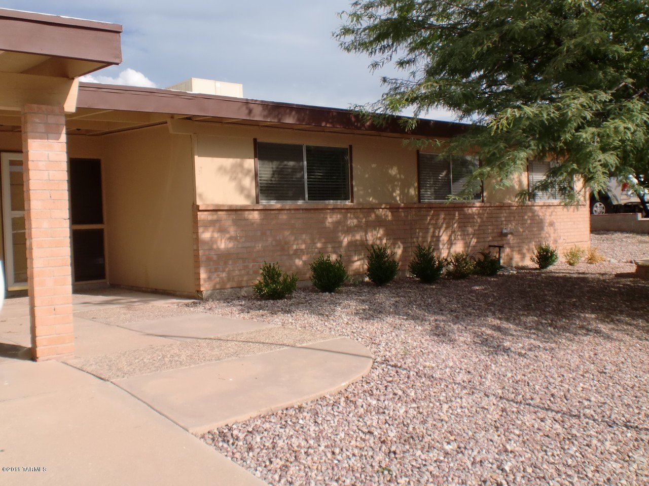 1132 N Avenida Marlene