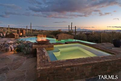 2304 E Sentry Ridge Court