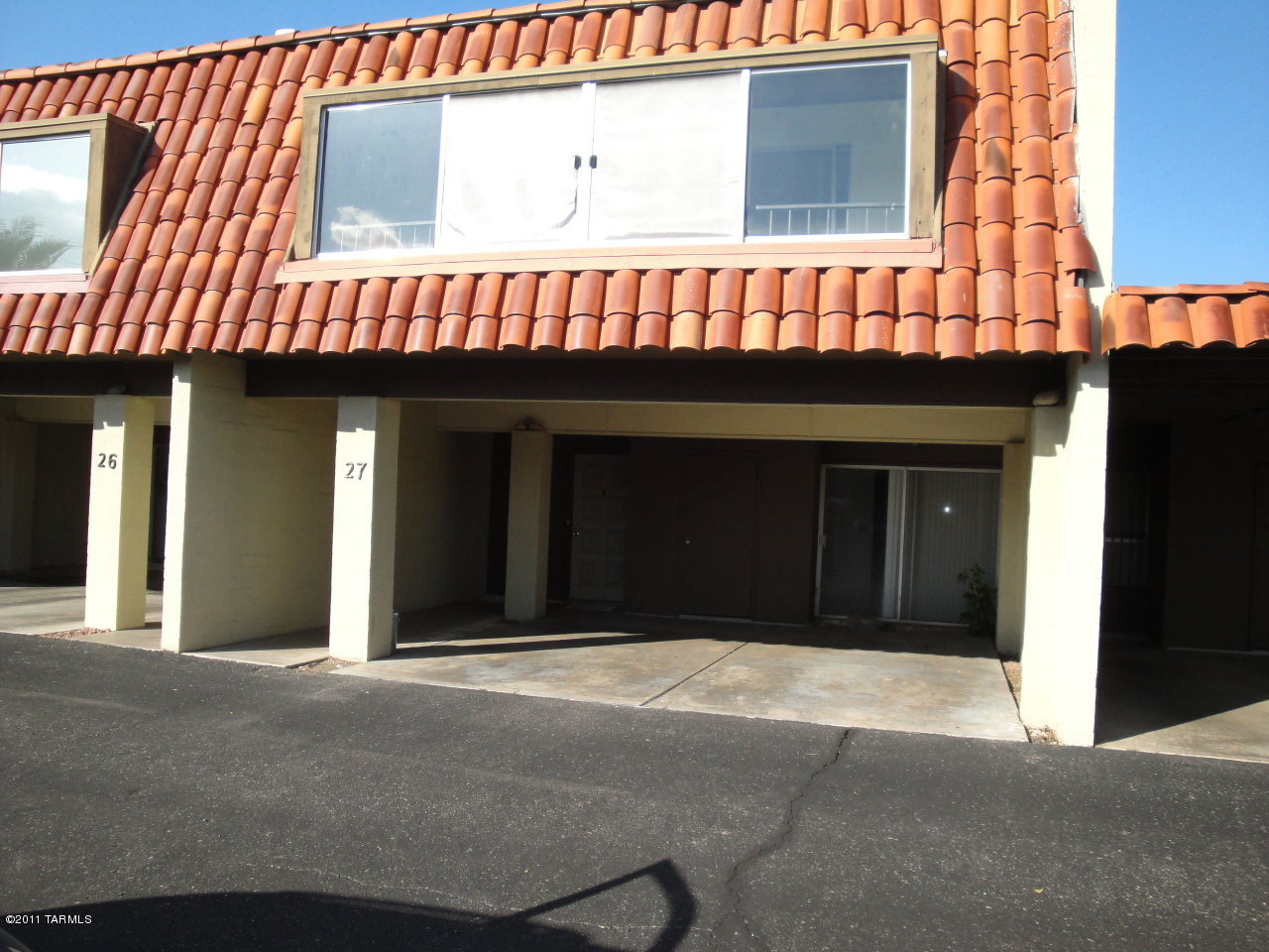 2525 E Prince Road Unit: 27