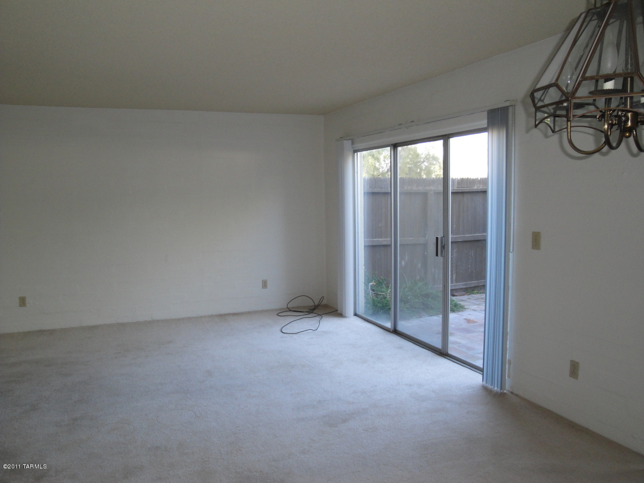 2525 E Prince Road Unit: 27