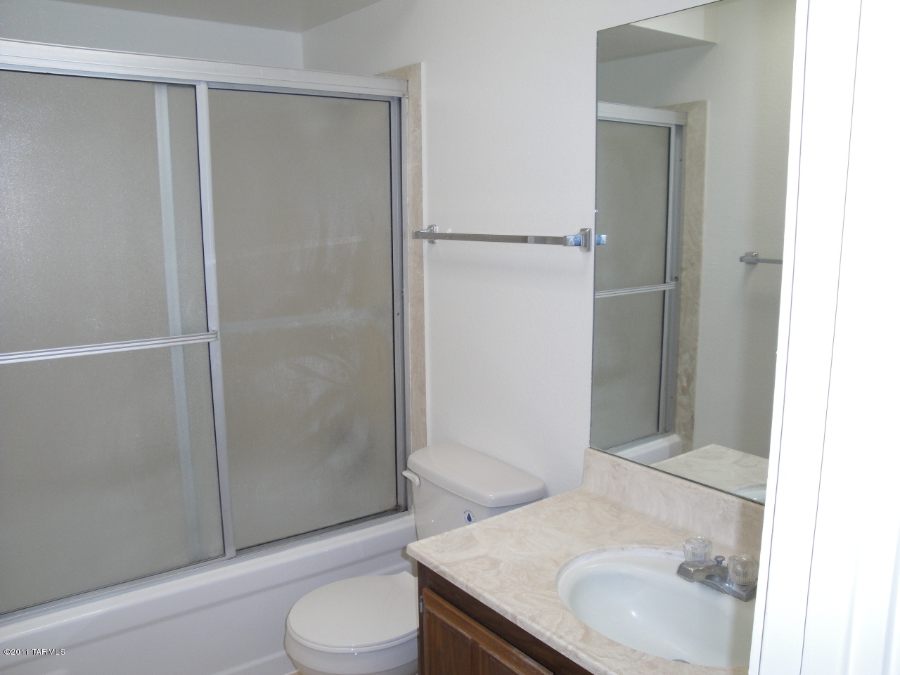 2525 E Prince Road Unit: 27
