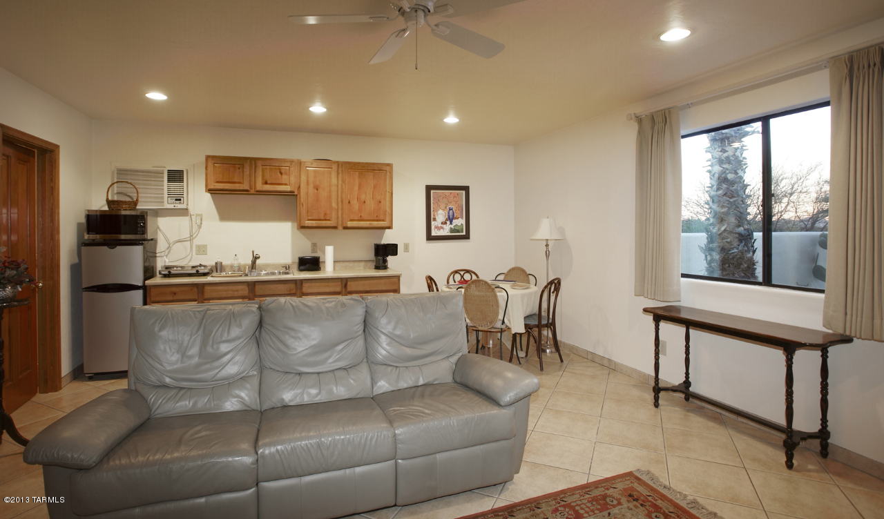 5111 N Fort Buchanan Trail