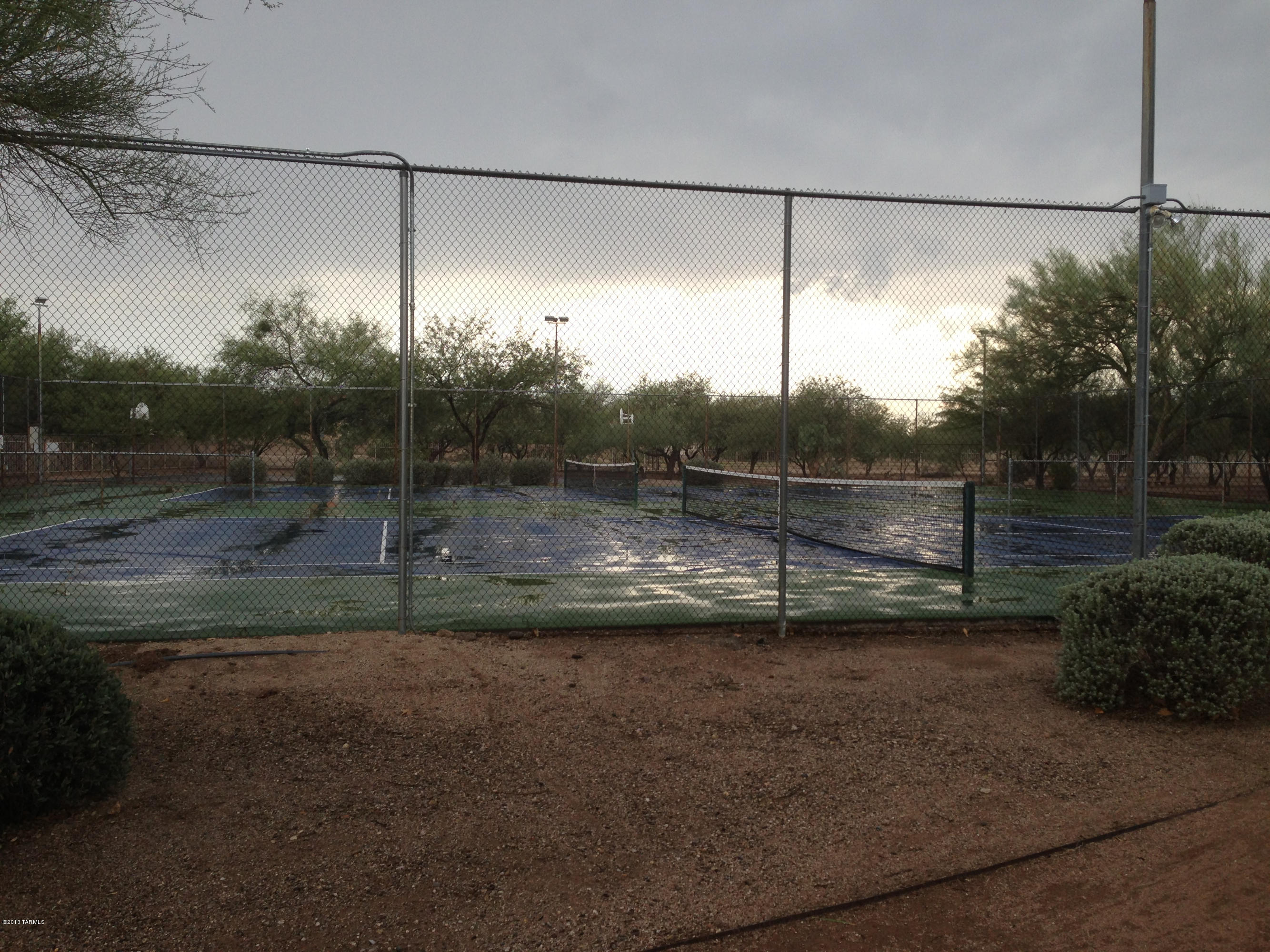 8951 E Seneca Street