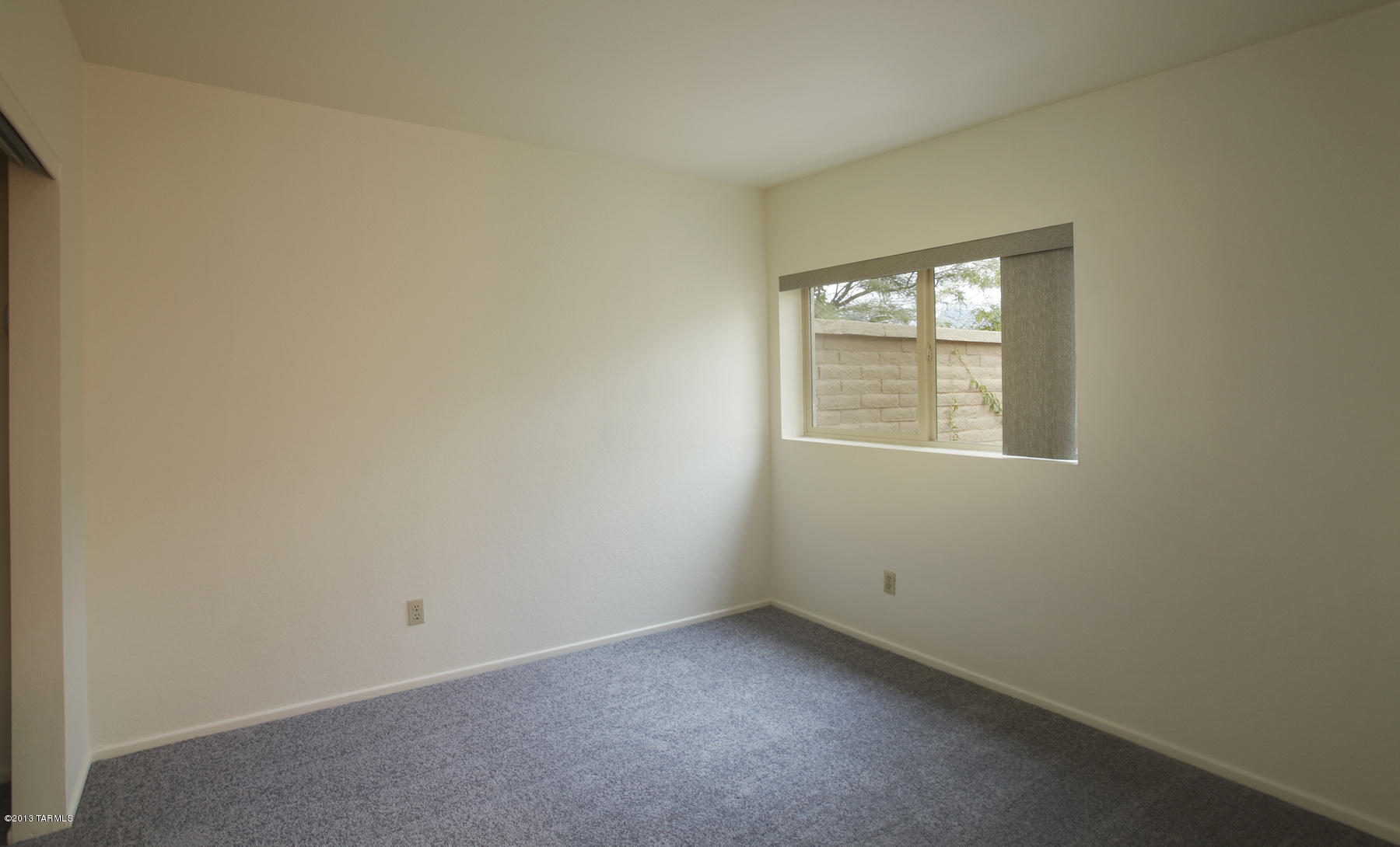 8951 E Seneca Street