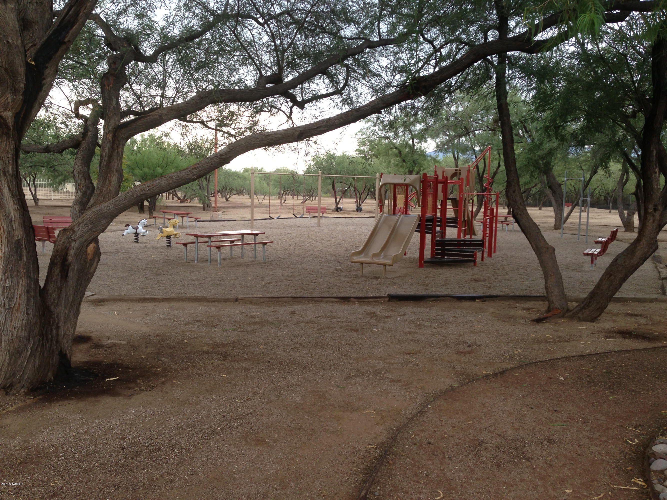 8951 E Seneca Street