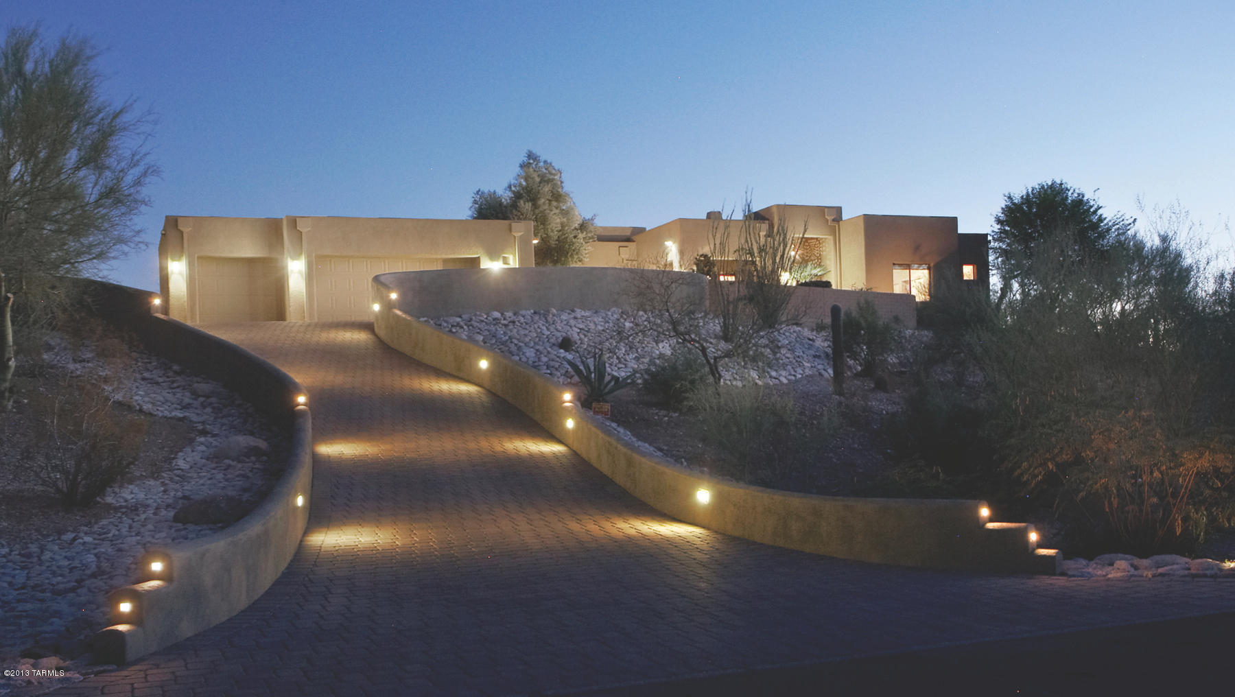 4901 N Avenida De Castilla